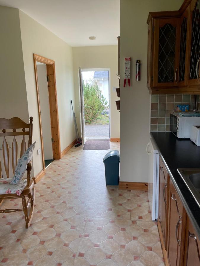 Athenry Lodge Экстерьер фото